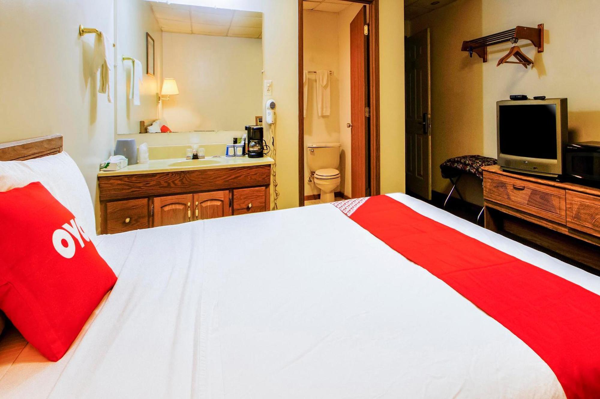 Oyo Hotel Chapmanville Inn, Wv - Hwy 119 Dış mekan fotoğraf
